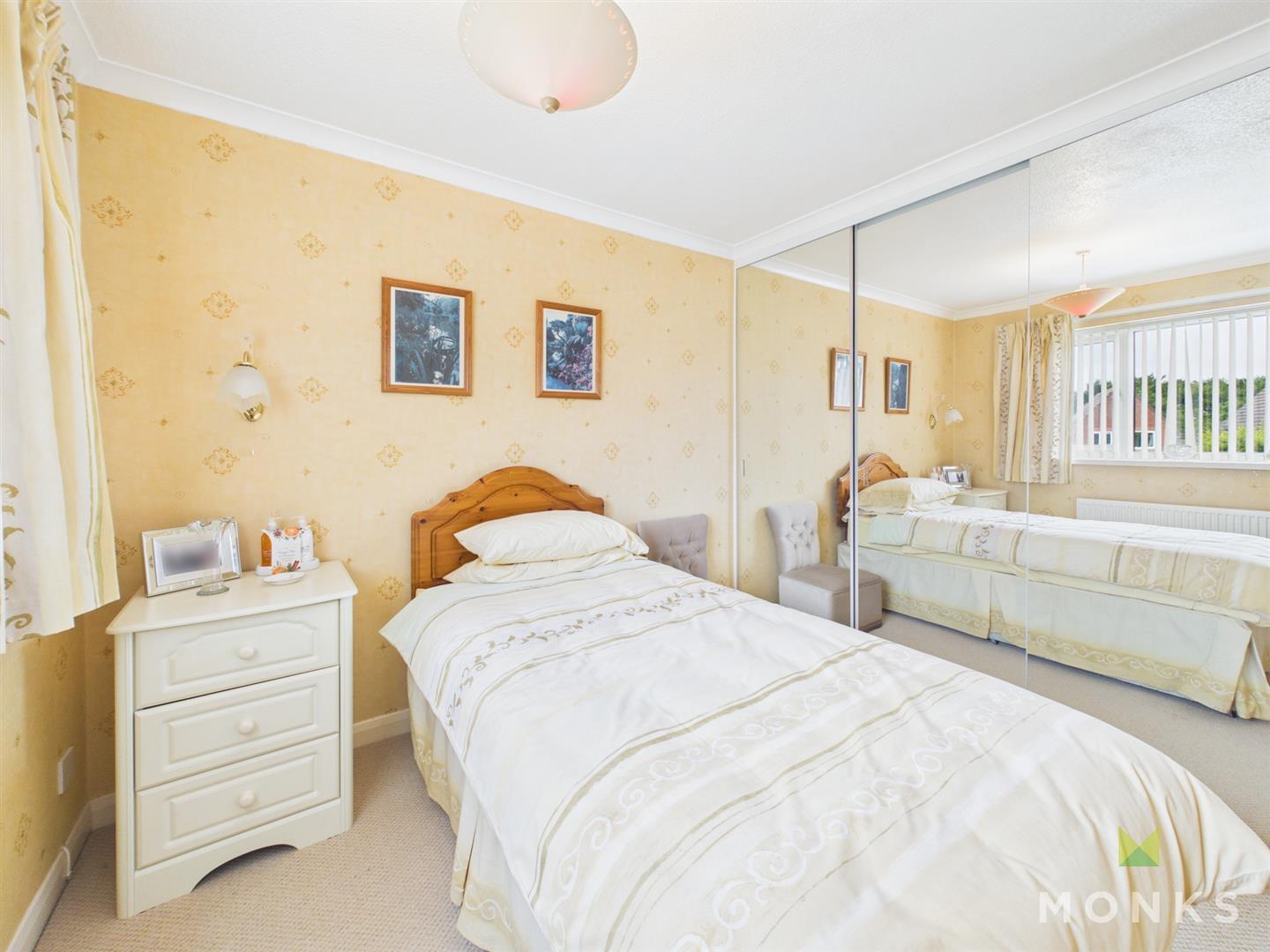 11 Whittington Close, Shrewsbury, SY1 4TG For Sale